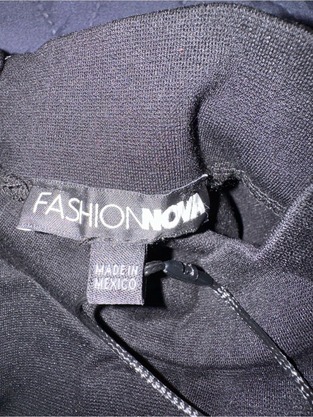 Fashion Nova Men’s Black Drawstring Joggers